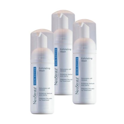 Neostrata Skin Active Pack Limpeza 3x125ml, espuma de limpeza de textura suave para a higiene de todos os tipos de pele. Elimina as impurezas da superfície cutânea, maximiza os resultados da restante gama Skin Active e melhora a textura da pele.