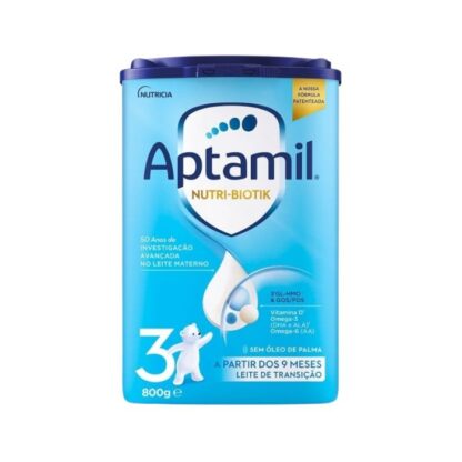 Aptamil 3 é um leite de transição, indicado para bebés a partir dos 9 meses de vida até ao final da lactância, como parte de uma dieta diversificada.